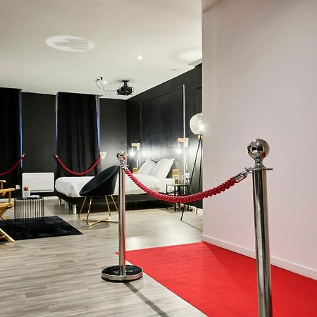 Ng Suitehome - Lille I Roubaix Centre I Grand Place - Balneo - Netflix - Wifi Exteriör bild