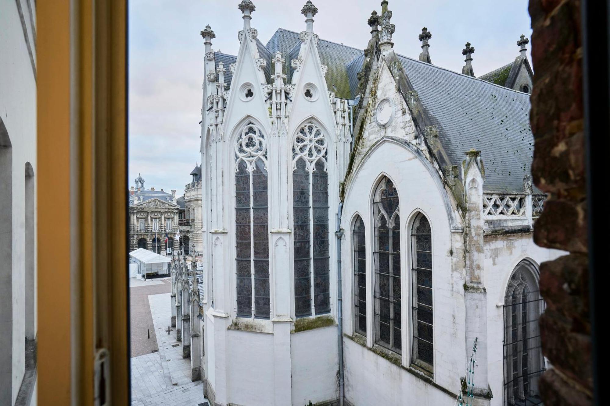 Ng Suitehome - Lille I Roubaix Centre I Grand Place - Balneo - Netflix - Wifi Exteriör bild